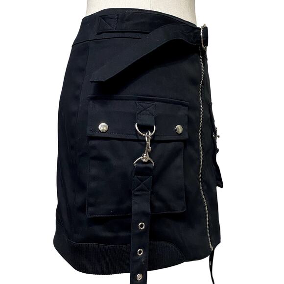 Poster Grl Emo Goth Metal Grunge Cargo Utility Zipper Strap Mini Skirt - Picture 6 of 12